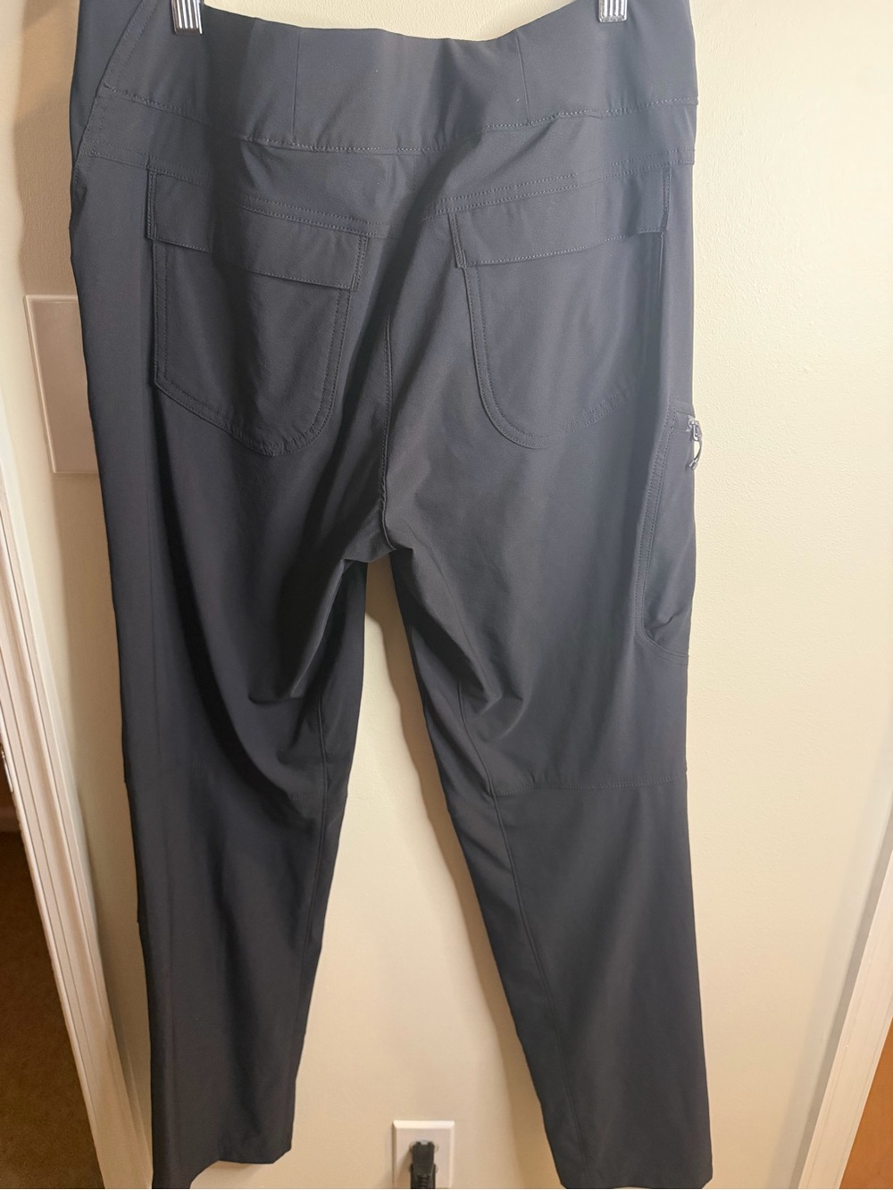 Duluth Trading Co Women’s Utility Hiking Pants Black Size 14 x 33